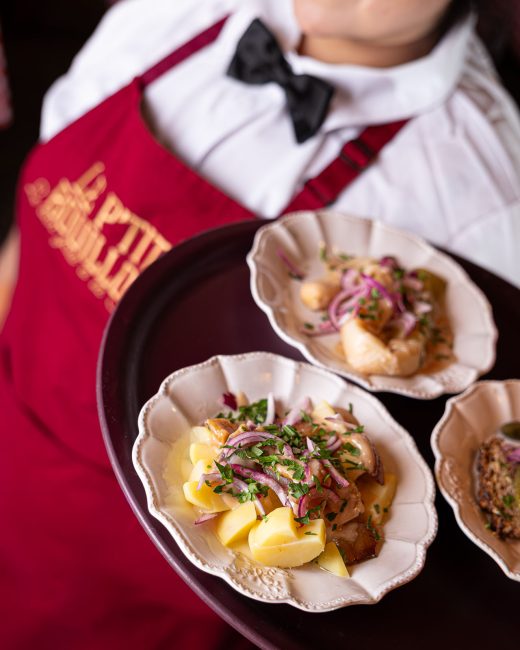 Le P&#8217;tit Bouillon, cuisine française maison et prix doux à Grenoble