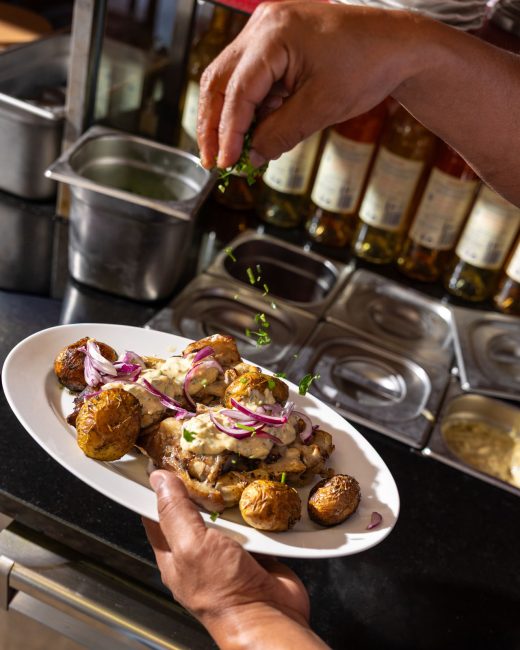 Le P&#8217;tit Bouillon, cuisine française maison et prix doux à Grenoble